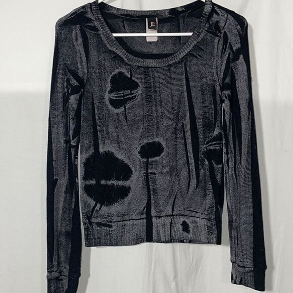 Joice Leslie sweater   - Picture 1 of 6